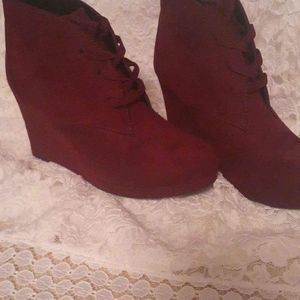 Report wedges